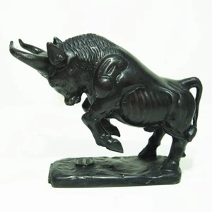 Estatua de toro de 4 pulgadas para culto, hecha de latón ennegrecido, Wat Kating 2015 泰国弓牛 - Imagen 1 de 12
