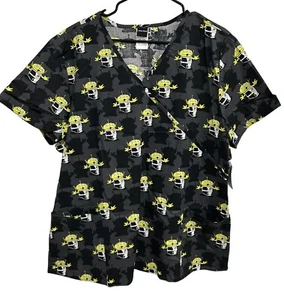 Disney Pixar Scrub Top NWT Gray Camouflage Alien Print Short Sleeve Sz 2XL - Picture 1 of 10