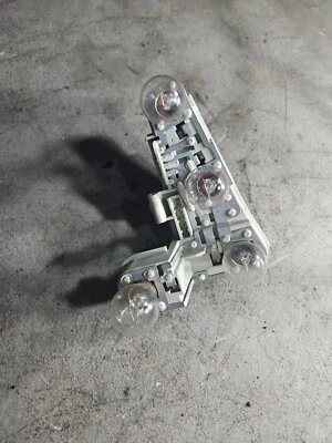 06-08 BMW E90 M3 328i 335i SEDAN LÂMPADA TRASEIRA EXTERNA SOQUETE DIREITO 110320 - Imagem 1 de 4