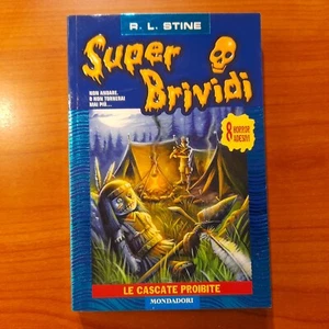 Super Brividi n°11 - Le cascate proibite - R.L. Stine - Mondadori - Foto 1 di 9