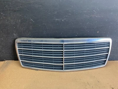 1994 - 1999 Mercedes-Benz W140 S600 S500 S320 Front Upper Grille OEM N9009 DG - Image 1 of 4
