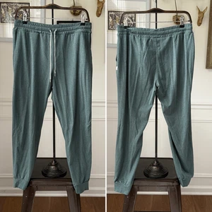 Vuori Performance Jogger DreamKnit Joggers Moss Green $94 M - Picture 1 of 6