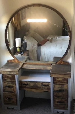 Tocador Art Deco Cascada Años 20  Foto 1 de 4