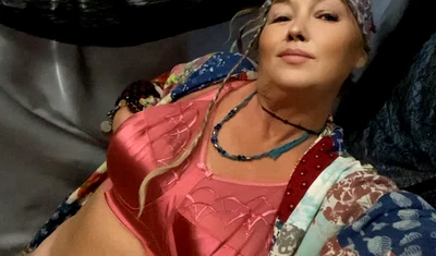 VTG STYLE SATIN SHINY LIQUID PIN UP HOT PINK BRA ELOMI NO UW CHIFFON INSERT  40I - Image 1 of 4