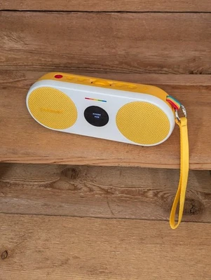 🔊 Reproductor de música Polaroid 2 altavoces - Amarillo - Correa arco iris 🌈 Foto 1 de 4