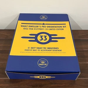 Fallout Vault Dweller's Pre-Orientation Kit Large sized IGN EXCLUSIVE xxx/600 - Picture 1 of 8