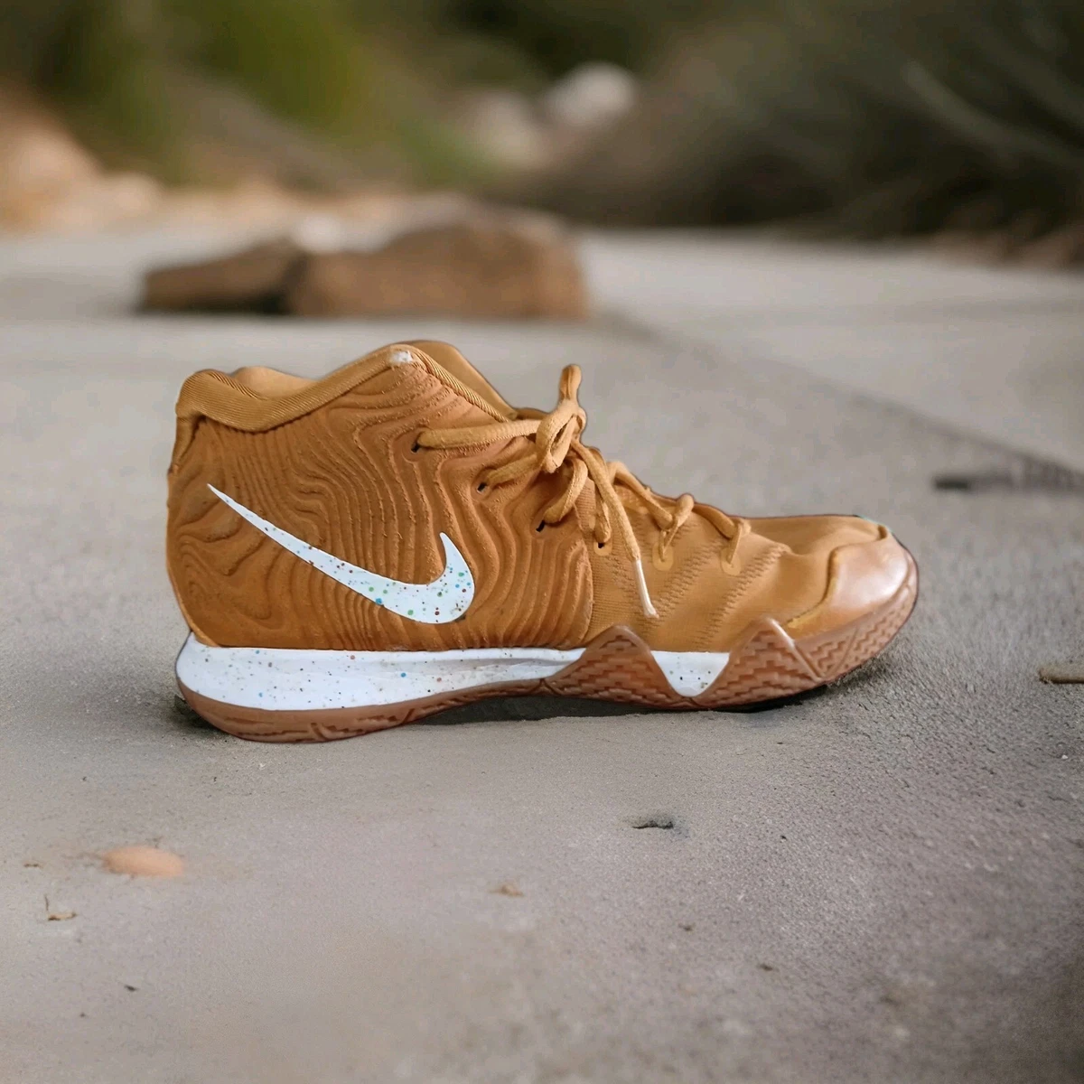 Nike Kyrie 4 Special Box Cinnamon Toast Crunch for Sale