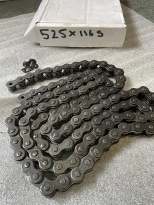 Motorcycle Chain. 525 X 116 Links. NOS JAPAN - Picture 1 of 3