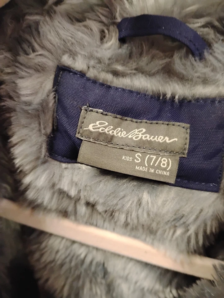 Chaqueta con capucha de piel Eddie Bauer Parka nueva con capucha talla 7/8 Foto 1 de 4