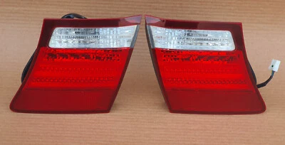 Par de luces interiores de maletero izquierda y derecha OEM LEXUS LS460 LS460L 2007-2009 usadas Foto 1 de 4