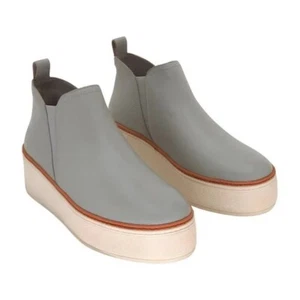 J SLIDES Womens Lt. Grey Mika Platform Slip On Leather Sneakers Bootie Shoes 8 M - Picture 1 of 4