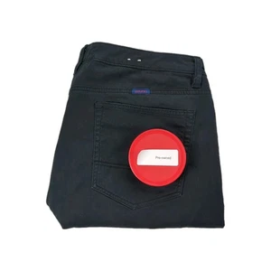 UNTUCKit Herren Chino Hose schwarz 36x30 flache Vorderseite Stretch gerade Passform - Bild 1 von 12