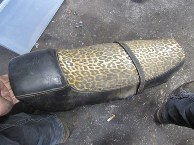 Bridgestone 1967 350 GTR asiento Foto 1 de 2