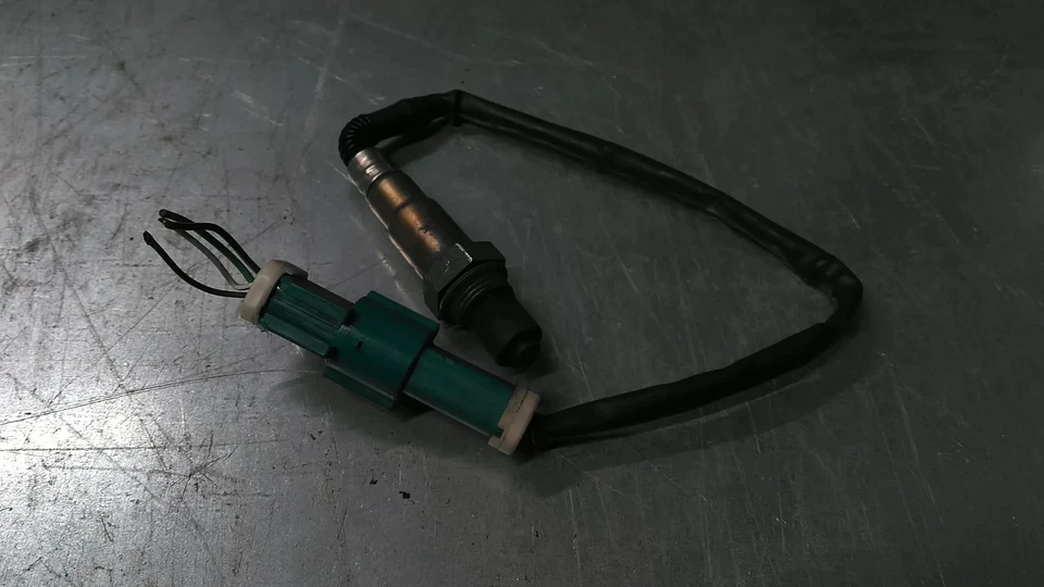 SONDE LAMBDA Ford C-Max (DM2) MPV 2.0 16V (A0DA) 2007 3M519F472AC / 0258006573 - Photo 1/1