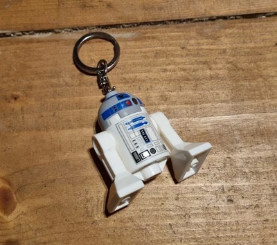 Star Wars Lego R2D2 LED Keychain R2-D2 - KeyRing Bag Charm Working Light Torch - Image 1 of 4