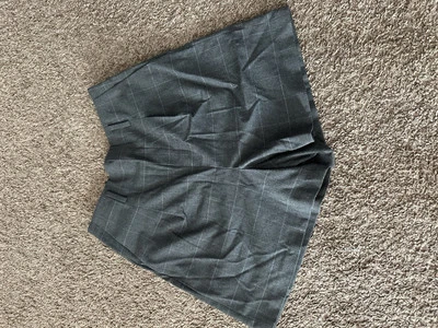 Pantalones Cortos Mujer Color Gris Marca Uniqlo Talla M Foto 1 de 3