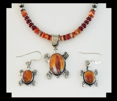 White Fox Creation: Adorable Sterling and Spiny Oyster Turtle Set  - Image 1 of 4