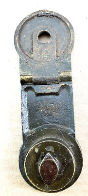 Antiguo bloqueo de almohadilla de maletero de vapor sin llave de bronce Foto 1 de 4