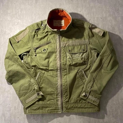 Chaqueta Militar AVIREX M Caqui Ancho 51cm Largo 67cm Foto 1 de 4