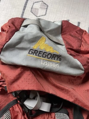 Mochila multifuncional Gregory Lassen correas ajustables para campamento y caminata Foto 1 de 3