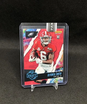 2021 Panini Instant Football DeVonta Smith /5 PLATINUM SEALED SSP Rookie Card #9 - Image 1 of 4