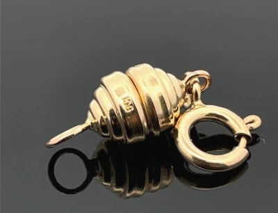 SCHMUCKJAGD MAGNETSCHLIESSE MIT FEDERRING AUS 375/- GELBGOLD FACETTENREICH - Bild 1 von 4