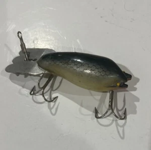 Vintage Fred Arbogast Mud Bug Lure VG++ In Natural Minnow Color No Reserve - Bild 1 von 7
