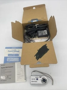 Sony Cyber-shot DSC-P100 5.1MP Digital Camera Silver Working With Charger & Box - Picture 1 of 5