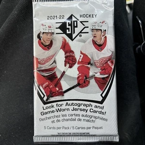 2021/22 Upper Deck SP Hockey Retail Pack English Factory Sealed - Picture 1 of 1