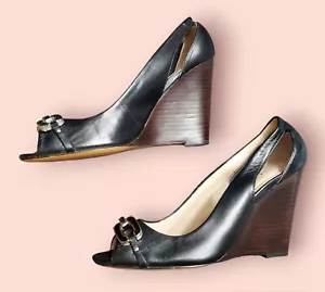 Coach High Heal Slingback Lederkeilkleid Schuh, Gr. 9 - Bild 1 von 8