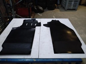 Used original Porsche 911/912 SWB 1965-68 front rubber floor mats pair LHD - Picture 1 of 8