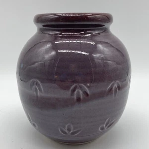 Art Pottery Vase Pot Purple Burgundy With Tool Mark Pattern 5-7/8” Tall - Picture 1 of 8