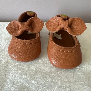 Baby First Steps Brown Faux Leather Bow Mary Jane Shoes Size 2 (3–6M) - Picture 1 of 6