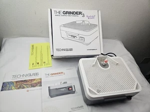 TECHNIGLASS THE GRINDER 3 GLASS GRINDER NICE WITH BOX AND INSTRUCTIONS - Picture 1 of 8