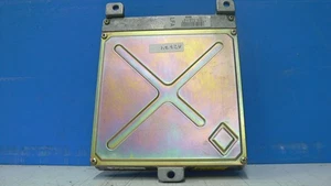 *Módulo de control del motor Honda Accord 1991 #37820-PT3-L53 (W2:B8-142) - Imagen 1 de 4