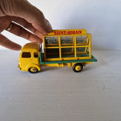 DINKY TOYS France ancien véritable 33 Simca Cargo Miroitier JAUNE ET VERT - Photo 1/4