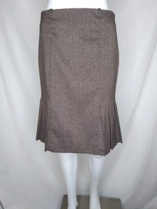 iz byer california skirt size 3 pleated knee length straight pencil EUC - Picture 1 of 6
