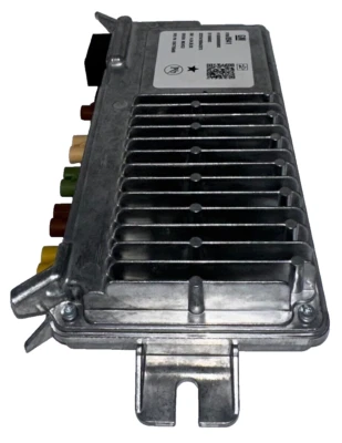 OEM GM 2023 Chevrolet Colorado GMC Canyon Control Module 87868941 - Image 1 of 4