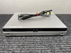 Pioneer DVR-640H DVD Recorder - Picture 1 of 8