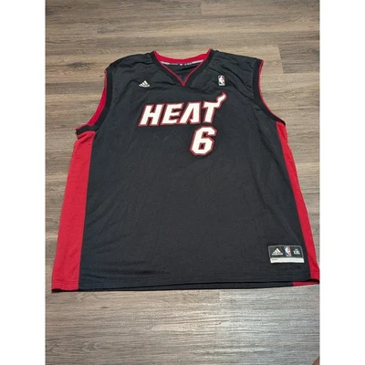 Мужская баскетбольная футболка Adidas NBA Miami Heat Леброна Джеймса No6 XXL черная красная - Изображение 1 из 4