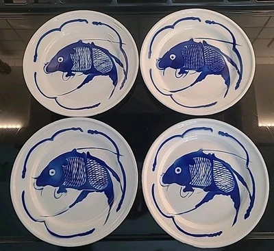 4 Platos Esmaltados Marca Goldfish Pez Koi 10" De Colección Azul y Blanco (B3-A17) Foto 1 de 4