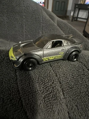 Hot Wheels Mazda MX-5 Miata in grey 2025 first edition - Image 1 of 3