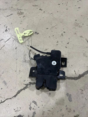 Ford Mustang GT 2010-2014 maletero maletero tapa bloqueo pestillo liberación actuador OEM Foto 1 de 4