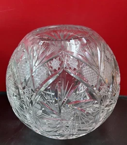 vase boule en cristal taillé 18  cm - Bild 1 von 9