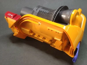 Dyson DC30 Saugkopf und Filter ohne Staubbehälter Veriegelung defekt - Bild 1 von 2