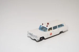 A54 1:60 3 INCH MATCHBOX LESNEY 54 S&S CADILLAC AMBULANCE EXCELLENT CONDITION - Picture 1 of 7