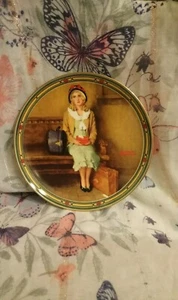 Norman Rockwell’s American Dream, A Young Girls Dream, Collector Plate 44d* - Imagen 1 de 4