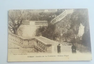 CPA 30 NIMES - Jardin de la fontaine - statue bigot - Imagen 1 de 2