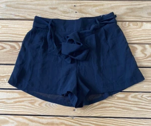 miss Avenue NWT $38.50 women’s tie front shorts size S black N9 - Picture 1 of 10
