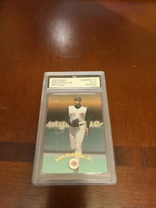 2000 Fleer Ken Griffey Jr - Picture 1 of 2